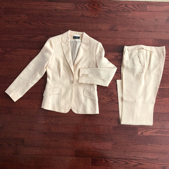 NETWORK – Women’s suit ( I : Jacket) - Picture 1 of 7